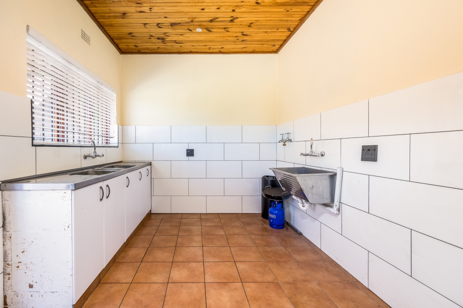 5 Bedroom Property for Sale in Soneike Western Cape